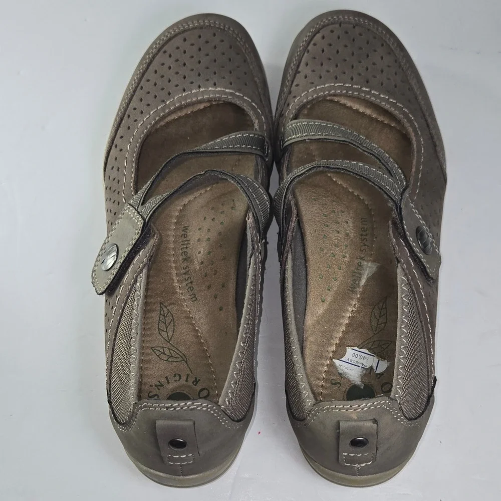 Earth Origins tiffany Comfort Mary Jane Flats Taupe Perforated Leather Size 9 - Picture 3 of 9